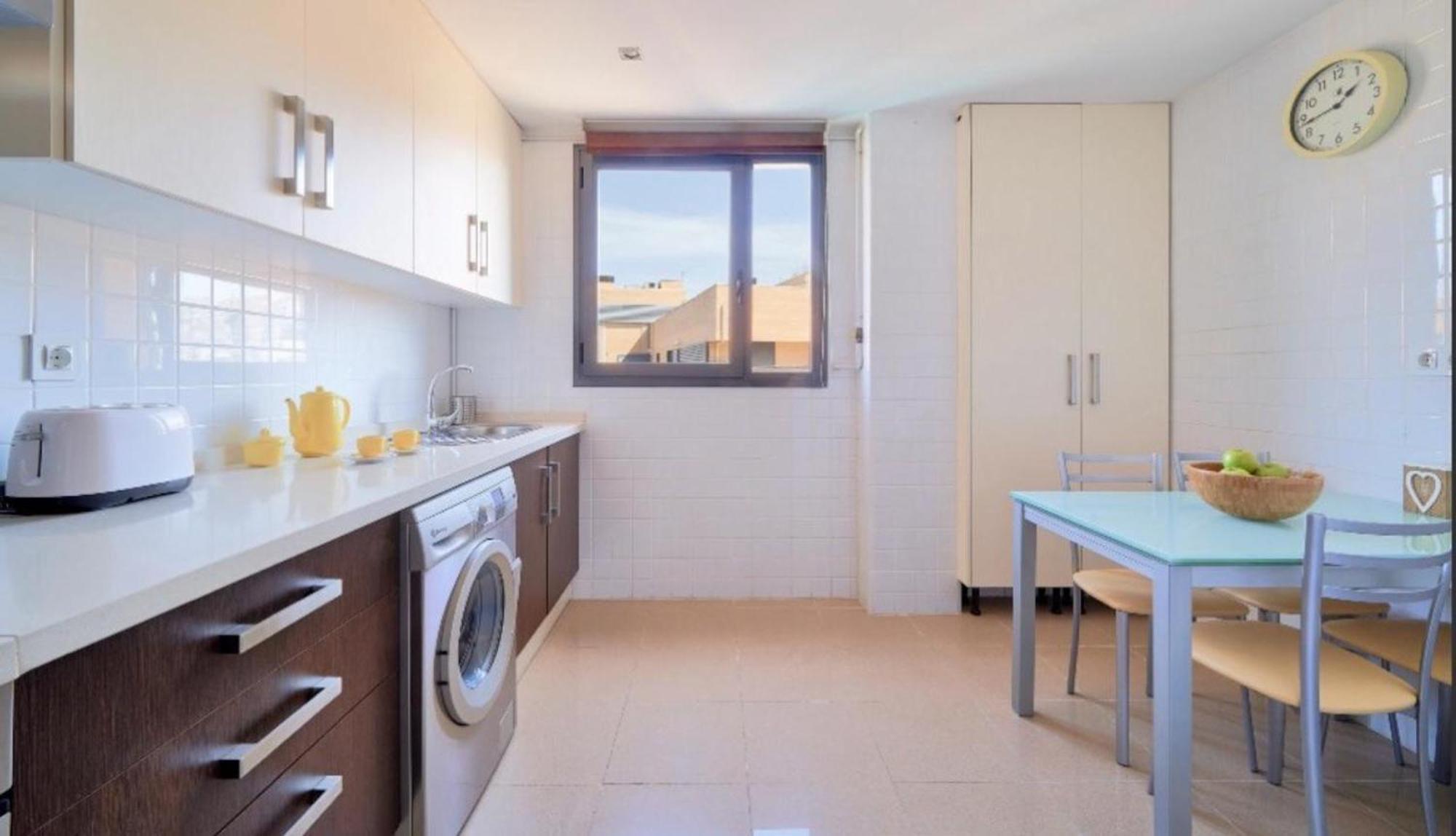 Holidays2Malaga Heroe De Sostoa Con Piscina Junto Estacion Ave Y Playa Ngoại thất bức ảnh